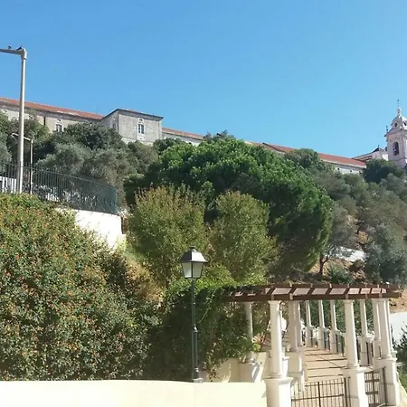 Garden W/sao Jorge Castle & Graca View Appartamento